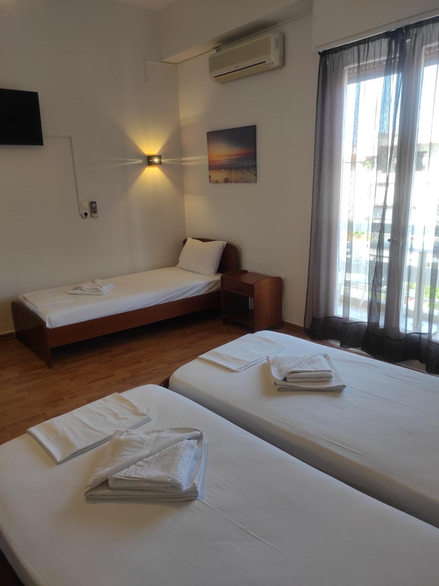 Hotel Georgios Loutra Edipsou  Buitenkant foto