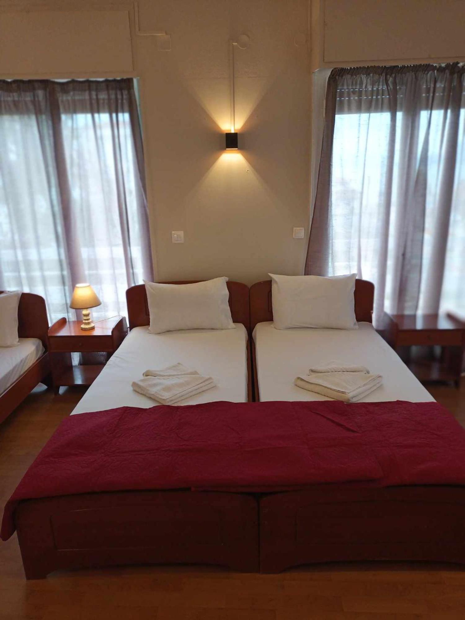 Hotel Georgios Loutra Edipsou  Buitenkant foto