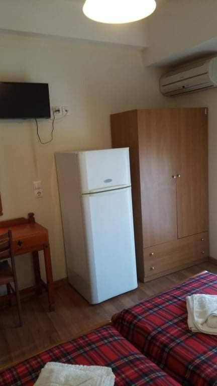 Hotel Georgios Loutra Edipsou  Buitenkant foto